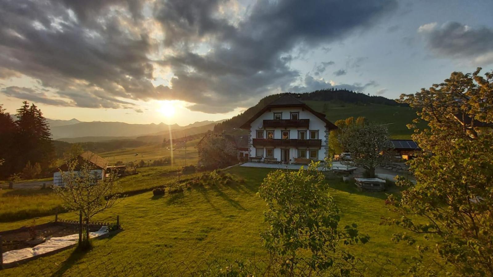 Appartamento Schweizer Hof Tamsweg Esterno foto